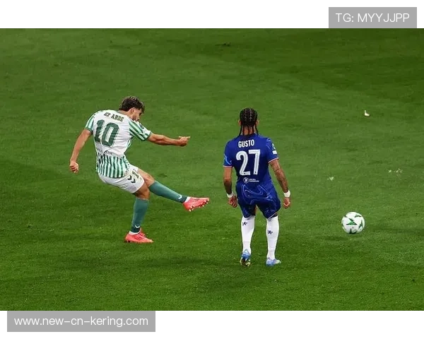 切尔西古斯托高速突破传中成功制造破门