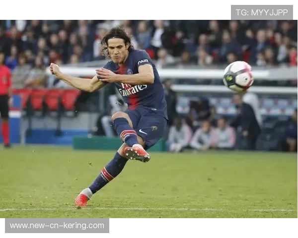 “伊万·戈梅斯：阿根廷美洲狮队的铁血前锋，未来表现令人期待”